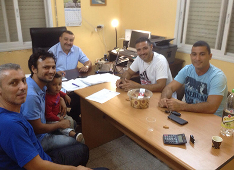 חוג׳יראת. אחד מ-6 השחקנים