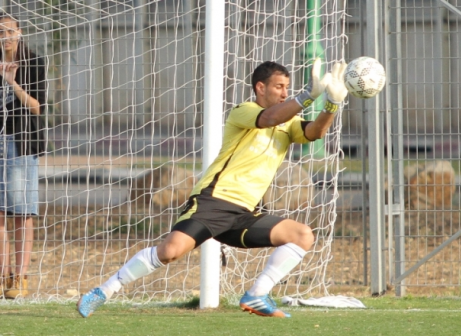 שוערה החדש של נס ציונה. שמש (קובי רוזן)