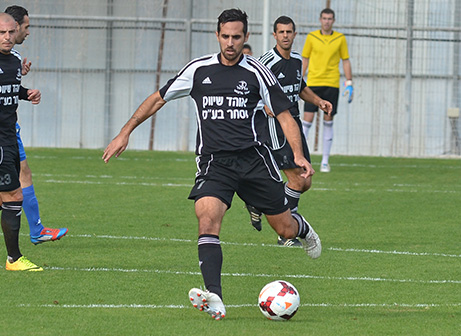 בלמה החדש של מעלות. ברוקס (ארנון לוי)