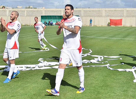 עוזב את באקה. מור דהן (ארנון לוי)