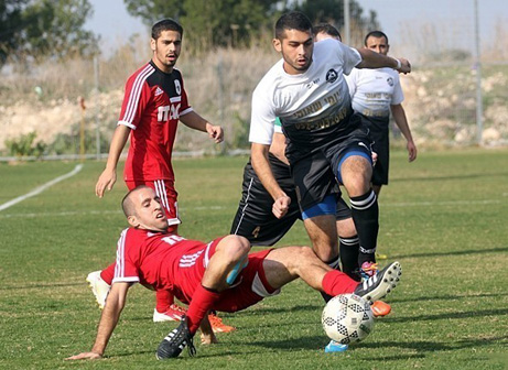 קשרה החדש של יפו. גראבה (לירן דורף)