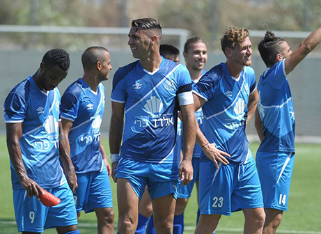 שחקני שעריים (רונלדי ברנשטיין, פייסבוק מכבי שעריים)