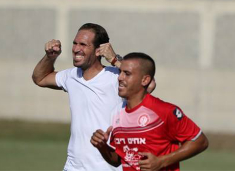 מאמן באקה. צחי אילוז (וואסים מוואסי)