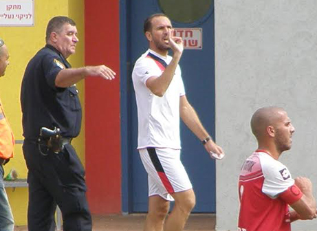 בבעיה. אילוז (אמיר שיבי)