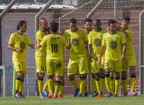 שחקני כפר סבא חוגגים (רפי נחמיאס)