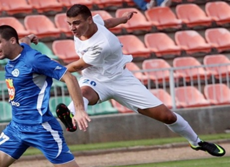 אסולין. מחפש קבוצה חדשה