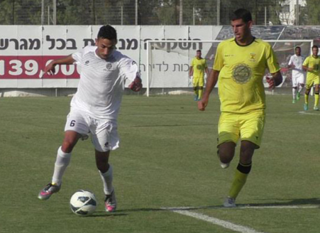 בן מוחה (מימין). חוזר ללבוש ירוק (שקד מורג)