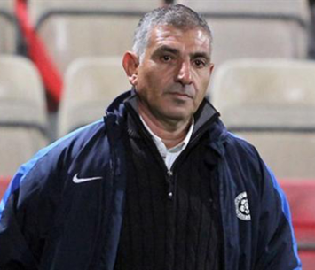 דני גולן. הודף את הביקורות