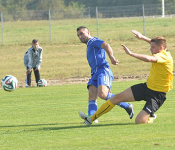 אלבז (קובי פורטל)