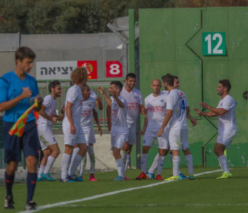 שחקני יפו (רפי נחמיאס)