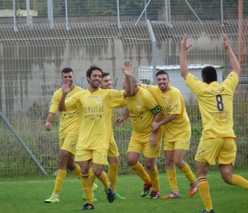שחקני חולון. הפגינו יכולת טובה מאד (אלי שמואלי)