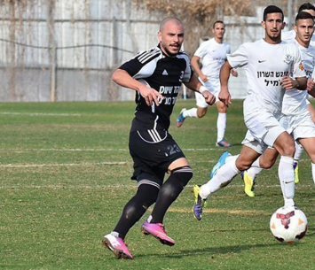 גילברט (ארנון לוי)