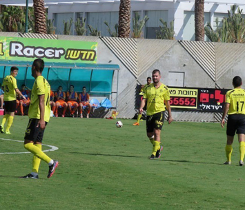 זעם גדול בהנהלה. שחקני הוד השרון