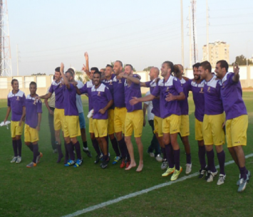 ניצחון עם הרבה הקרבה. שחקני חולון