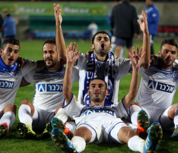 שחקני אשקלון. נתנו שלוש חתיכות (קובי אליהו)