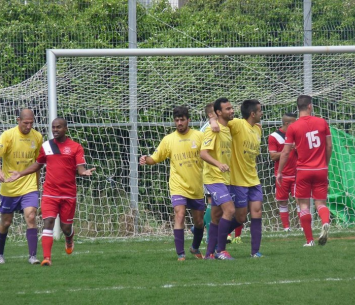 חולון חוגגת עוד ניצחון (אלי שמואלי)