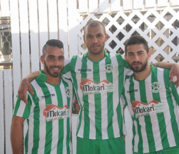 דאוד עליסאת (במרכז)