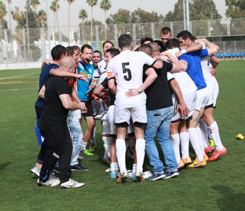 שחקני נשר חוגגים (קובי פורטל)