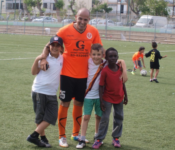 קובי רום (אלון יהודיוף)