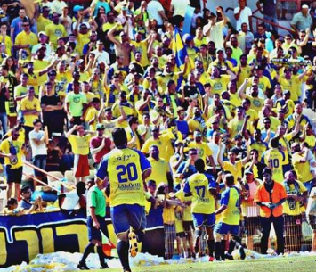 מחזירים עטרה ליושנה. שחקני ואוהדי אשדוד (מוטי קדוש)