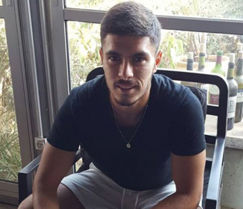 טוויטו במעמד החתימה (דף הפייסבוק הרשמי)