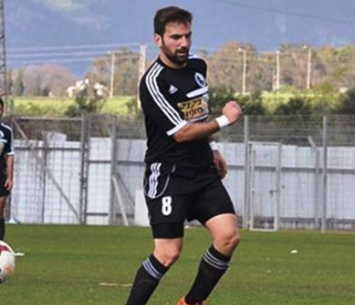 ישחק בכפר קרע? עידו (ארנון לוי)