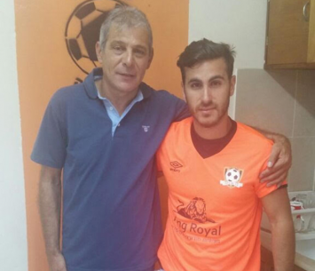 החתמה משמעותית לנס ציונה. לוטטי במעמד החתימה