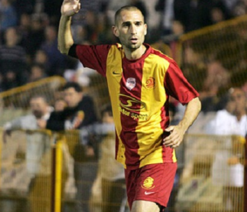 רוצים לעלות ליגה עם הפועל אשדוד. שדה (וואלה)