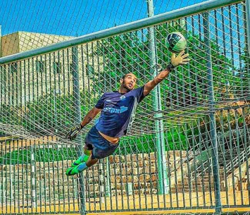 מכוון גבוה. מור (אלכס סנדלר)