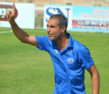 מאמן בסיכון גבוה. סומך (פרנסיסקו דיסטסיו)