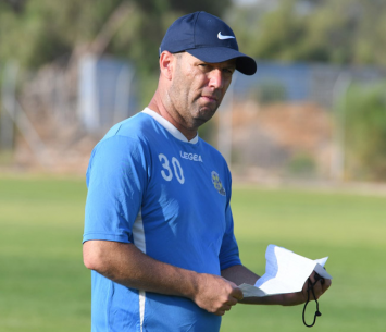 עזב את המין היפה. אייל שדה (ולדי מויסייב)