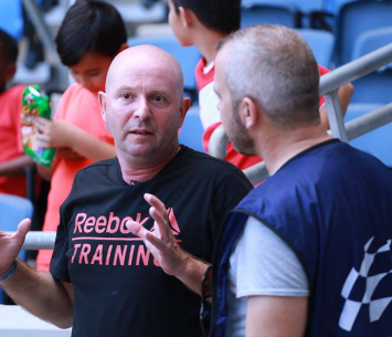 האוהד המושבע. טל פרידמן (עדי מלול)