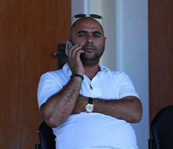 לא בא להעביר את הזמן. אפרים (קובי פורטל)