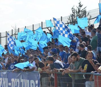 אוהד בית שאן. לא אהבו את מה שראו (אבי רביבו)