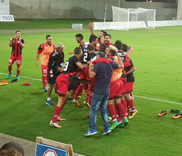 שחקני הפועל רמת גן (דף הפייסבוק הרשמי)