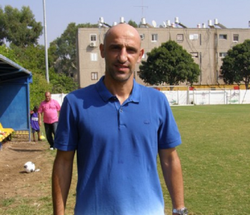 אחראי על ההפתעה. עופר מזרחי