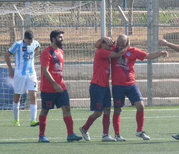 מוכנים למשחק העונה. ספורטינג ת