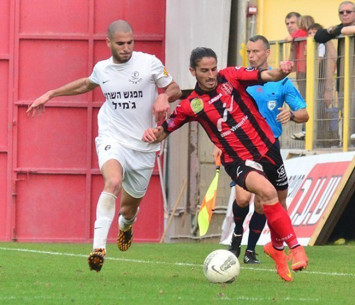 חוזר לליגה א'. אוזן (ארנון לוי)