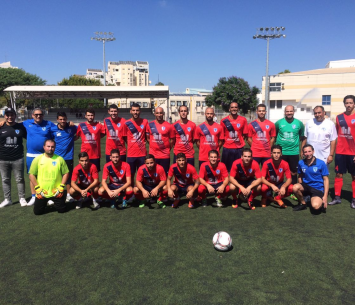 שוויון במשחק העונה. ספורטינג ת