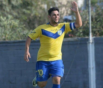 עתידו לא ברור. רביבו (חסדאי כהן)