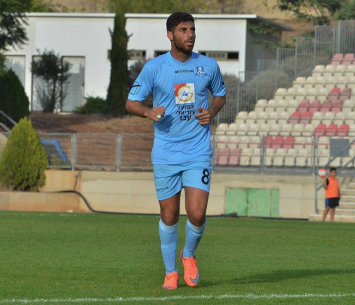 בכושר מצוין. צמח (אבי רביבו)