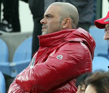 אייל גולן (לירן דורף)