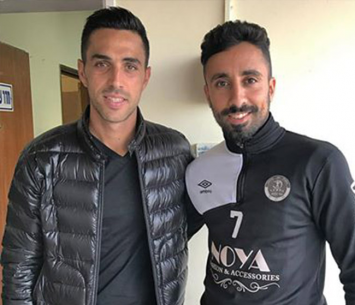 לידור כהן יחד עם הכוכב הבינלאומי (פייסבוק)