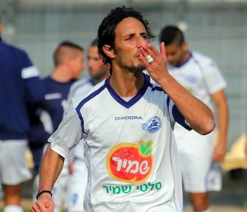 מבוקש ביפו. צמח (לירן דורף)