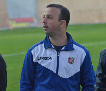 בני בן זקן (אבי רביבו)