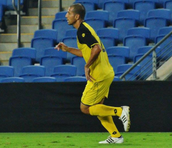 משהו לא טוב עובר על נתניה. יקיר שינה (אבי רביבו)