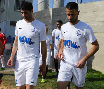 לירון אלימלך (מימין) ושלום עקיבא (ירון כהן)