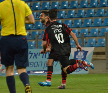 הרוש חוגג עם ברק (אבי רביבו)