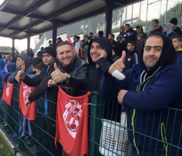 אוהדי כפר ברא בימים טובים יותר (תאמר סרסור)