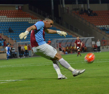 שוער גלבוע. אבי עמוס (אבי רביבו)